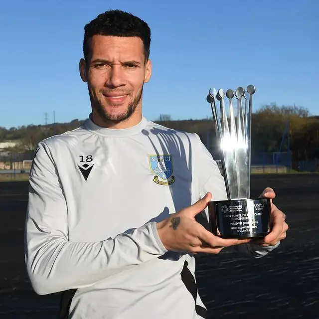 Marvin Johnson with his PFA Fans' Player of the Month award at Sheffield Wednesday